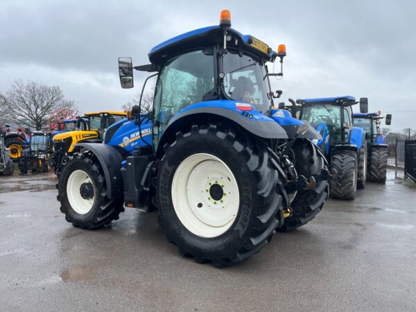 *Ex Hire* New Holland T6.180 Dynamic Command - Image 3