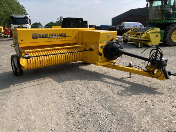 New Holland Hayliner 275 Conventional Baler - Image 2