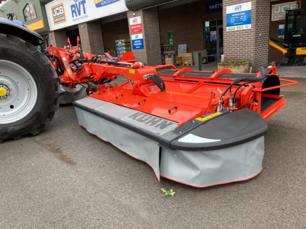 KUHN FC9330 MOWER
