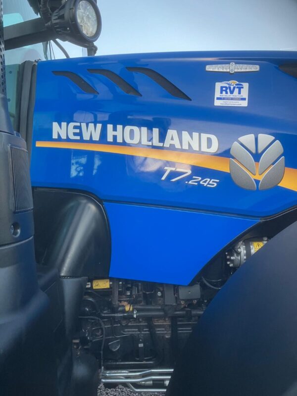 New Holland T7.245 Auto Command Ex Demo *0% Finance Available* - Image 2