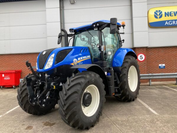 NEW HOLLAND T7.210 CLASSIC STAGE V