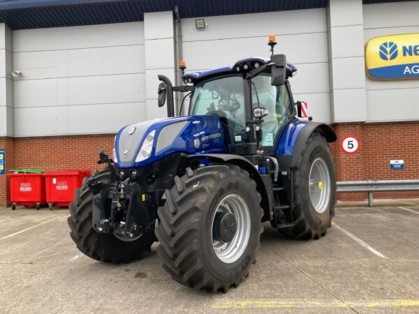 NEW HOLLAND T7.270 AUTO COMMAND NEW GEN