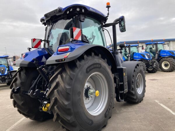 NEW HOLLAND T7.270 AUTO COMMAND NEW GEN - Image 3