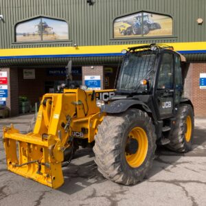 JCB 550-80 AGRI PLUS