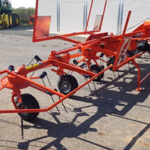 Kuhn GF642 6 Rotor Tedder