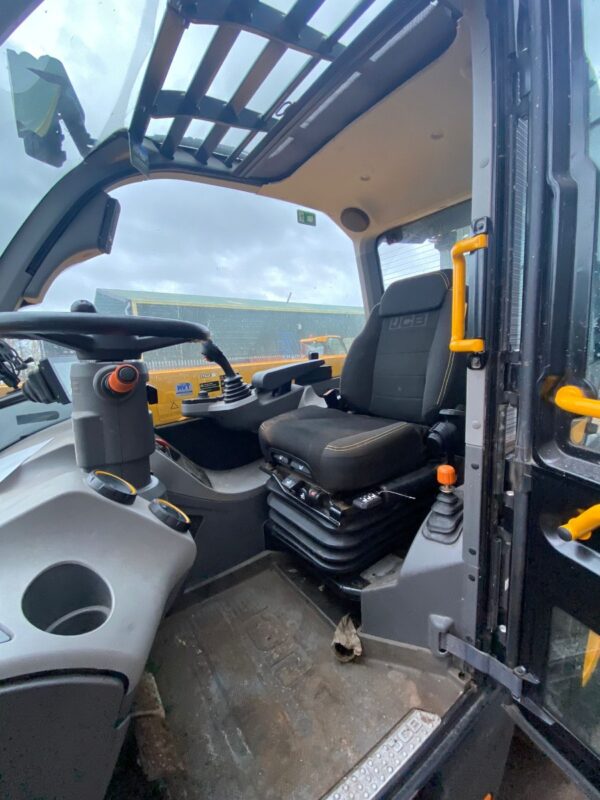 JCB 542-70 AGRI XTRA - Image 3