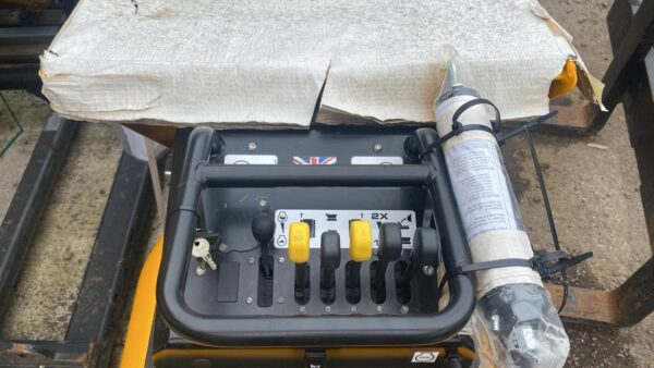 JCB  HTD-5 DUMPSTER - Image 3