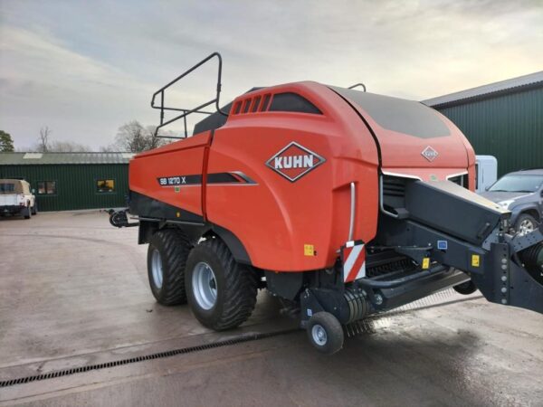 Kuhn SB 1270 X Square Baler - Image 2