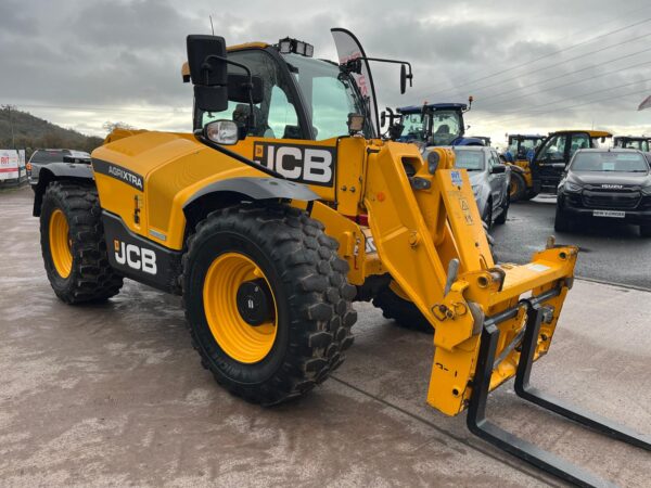 JCB 542-70 AGRI XTRA - Image 3