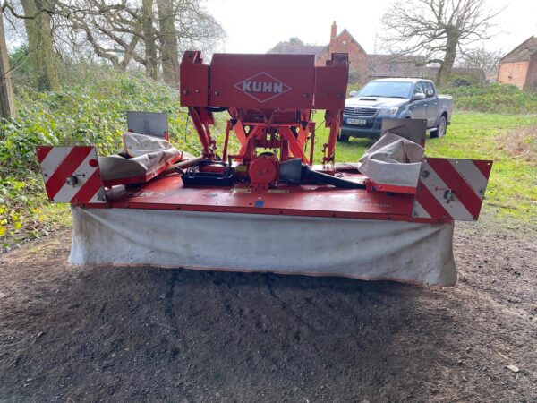 *Due In* Kuhn FC313F Front Moco - Image 2